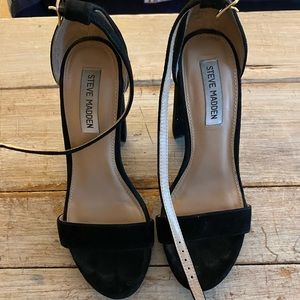 Steve Madden. Size 9. Black suede.